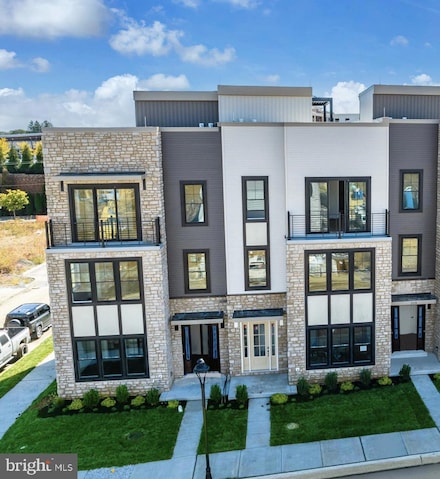 334 Foxtail Ln Unit 22D, Newtown Township, PA 19073