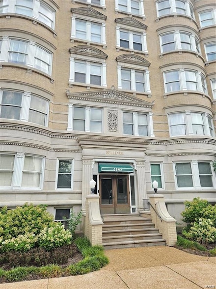 14 N Kingshighway Blvd Unit 6BS, Saint Louis, MO 63108
