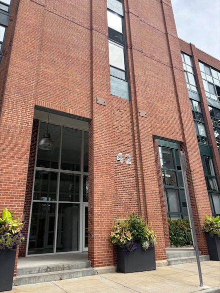 42 8th St Unit 1501, Boston, MA 02129