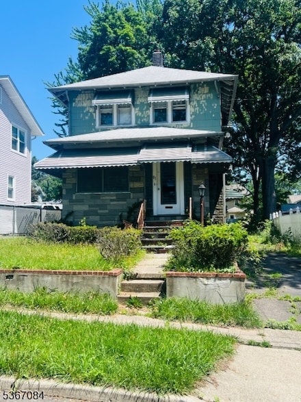 81 Franklin Rd, Teaneck, NJ 07666