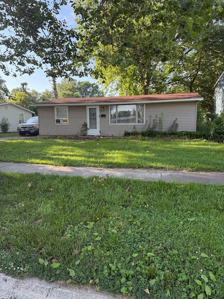 1639 Keesler Dr, Rantoul, IL 61866