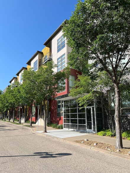 490 Temperance St Unit E403, Saint Paul, MN 55101