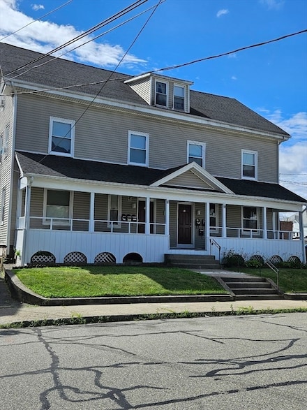 91 Porter St Unit 1, Stoughton, MA 02072