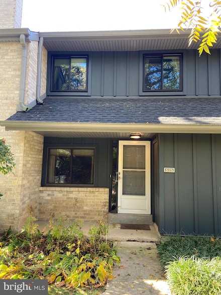 575 Foxwood Ln, Paoli, PA 19301