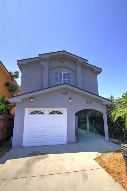 9817 Bandera St, Los Angeles, CA 90002