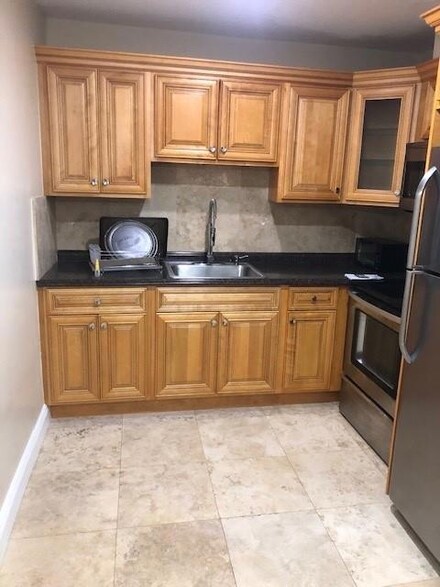 4165 SW 67th Ave, Davie, FL 33314