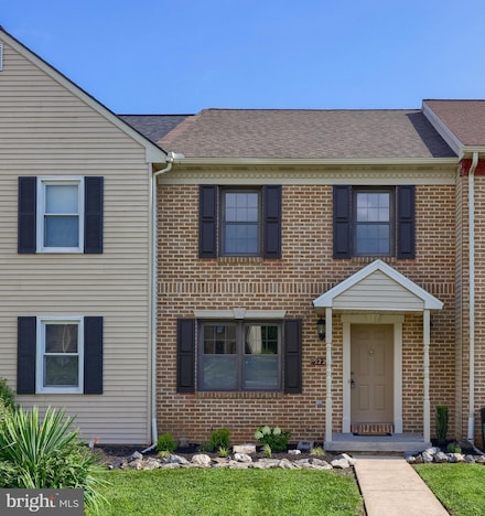 2223 Olde Meadow Ct, East Petersburg, PA 17520