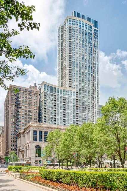 130 N Garland Ct Unit 2711-12, Chicago, IL 60602