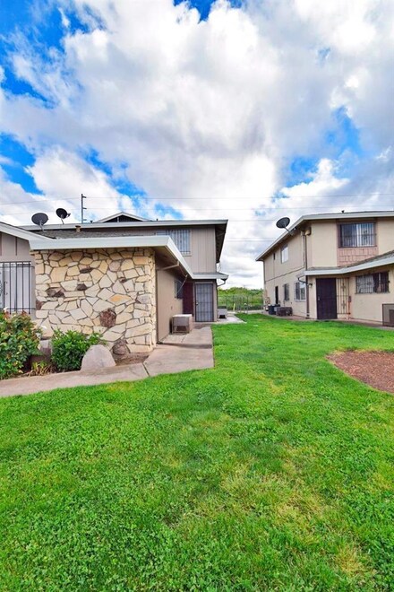 508 Caribrook Way Unit 3, Stockton, CA 95207