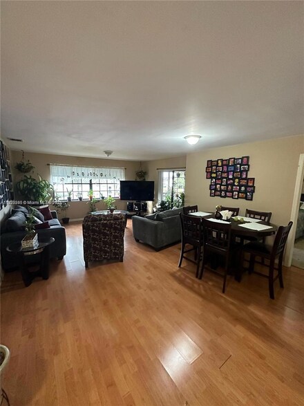 3655 NW 94th Ave Unit 8H, Sunrise, FL 33351