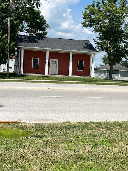 8186 E County Road 200 N, Avon, IN 46123