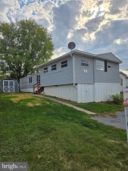 12 Walnut Ct, Fleetwood, PA 19522