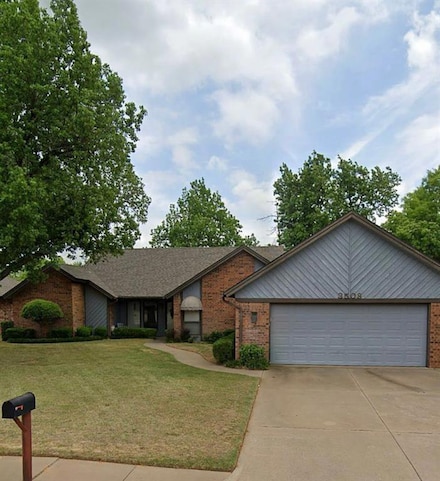 3508 Lytal Ln, Edmond, OK 73013