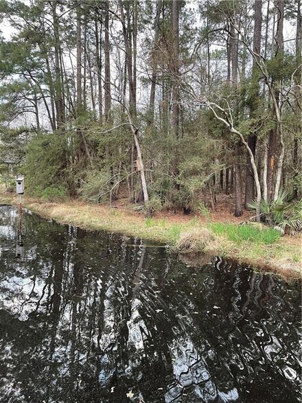2678 Lucille Dr, Lacombe, LA 70445