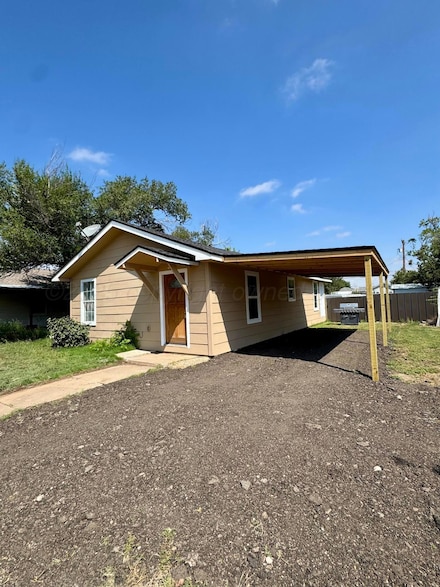 2106 SW 1st Ave, Amarillo, TX 79106