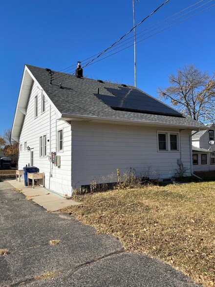 422 23rd Ave N, Saint Cloud, MN 56303