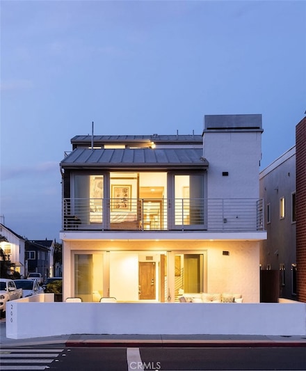 200 E Balboa Blvd, Newport Beach, CA 92661