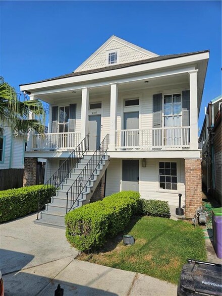 2305 Soniat St, New Orleans, LA 70115