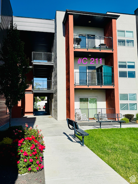 875 S Depot St Unit C 211, Clearfield, UT 84015