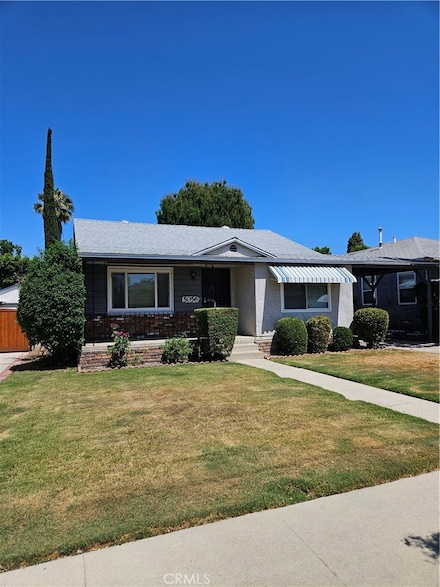 5056 Newcastle Ave, Encino, CA 91316