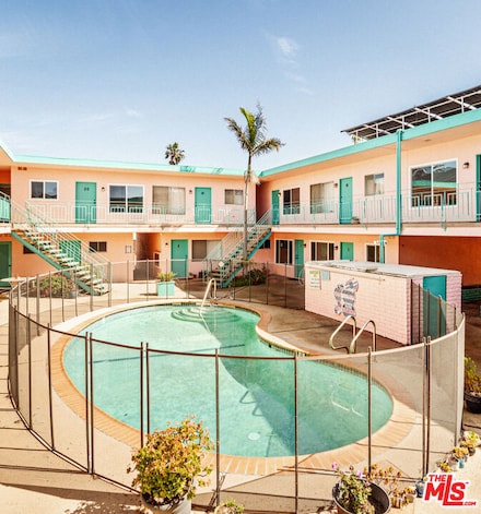 7825 W Manchester Ave Unit 15, Los Angeles, CA 90293
