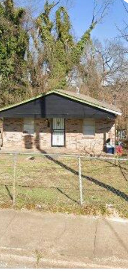 2190 Howell Ave, Memphis, TN 38108