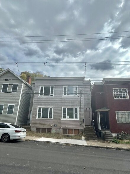 308 Flowers Ave, Pittsburgh, PA 15207