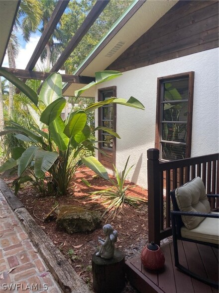 5511 Avenue D, Bokeelia, FL 33922