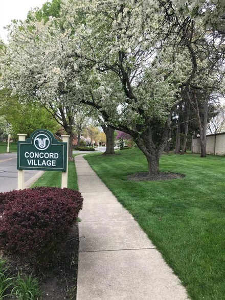 2269 Sedgwick Dr Unit Ohio, Upper Arlington, OH 43220