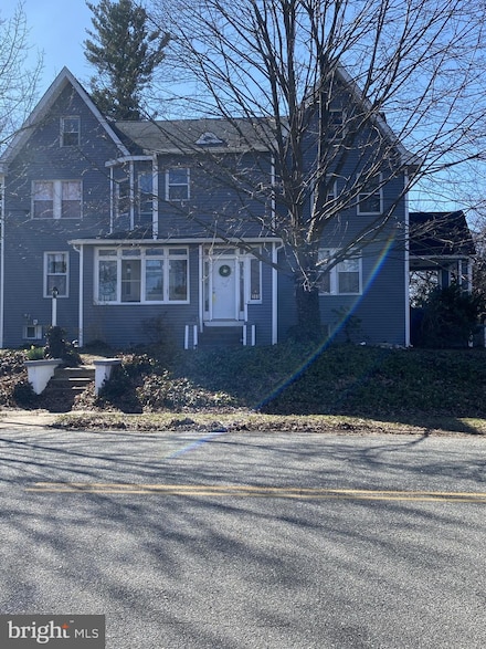 360 Elm Ave Unit D, Woodbury Heights, NJ 08097