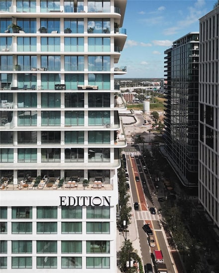 1000 Water St Unit 1402, Tampa, FL 33602