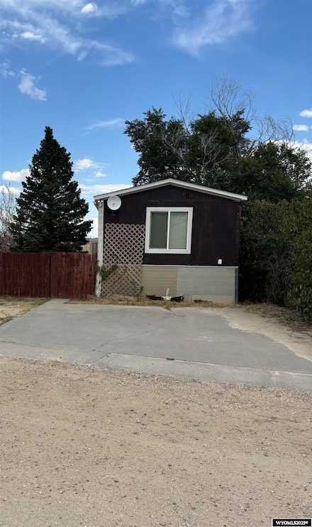 696 Daniel, Mills, WY 82644