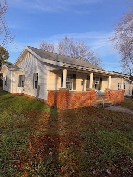 353 Mcleod Ave, Madisonville, KY 42431