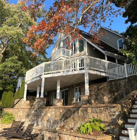242 Shady Valley Rd, Coventry, RI 02816