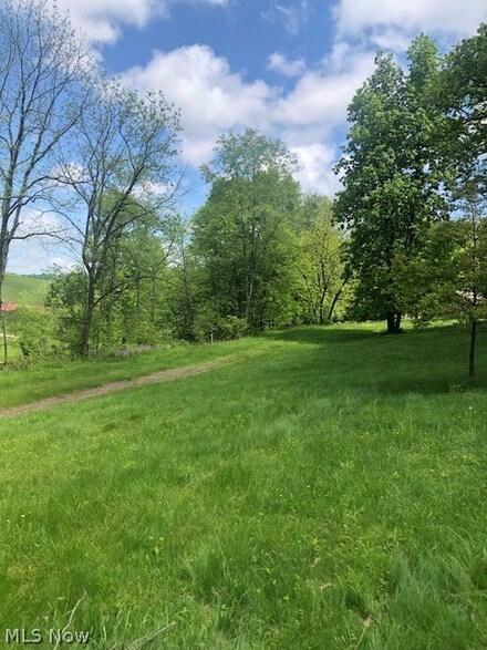 146 Bacon Rd NW Unit 21A, Carrollton, OH 44615
