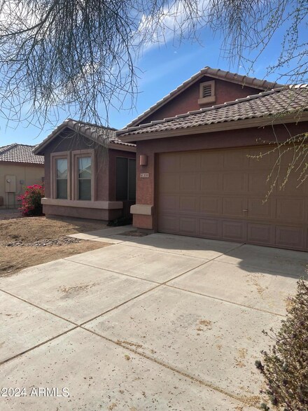 2030 S 86th Dr, Tolleson, AZ 85353