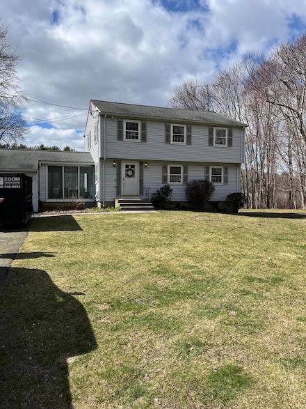 20 Oak Tree Ln, Ashland, MA 01721