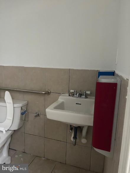 1648 S 24th St, Philadelphia, PA 19145