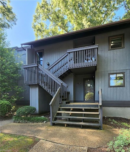 127 Cedar Cove Ln, Winston Salem, NC 27104