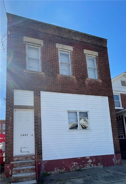 1807 4th Ave, Arnold, PA 15068