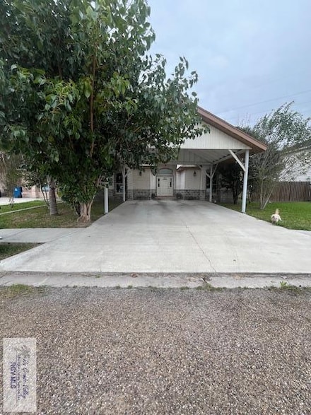 1972 Baja Cir, Los Fresnos, TX 78566