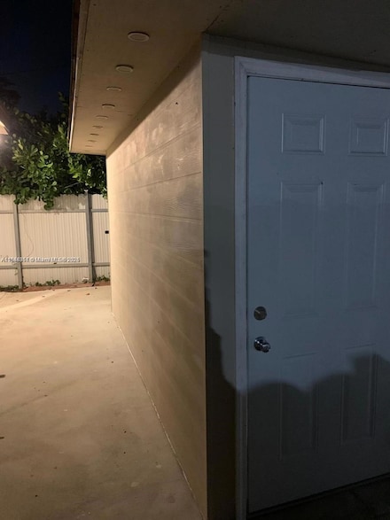 20811 NW Miami Place Unit B, Miami, FL 33169