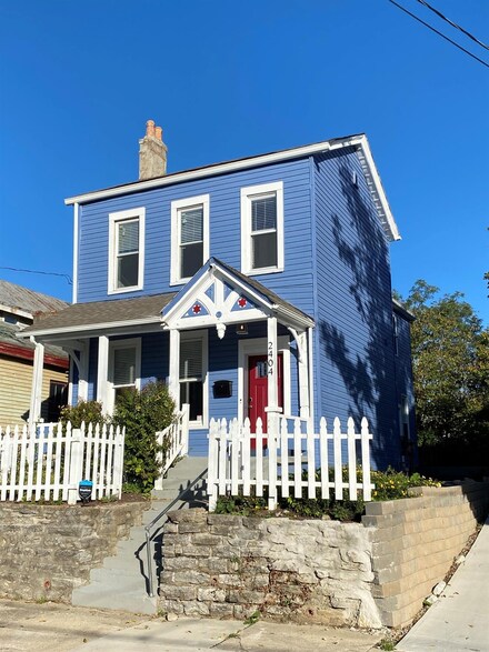 2404 Kenton St, Cincinnati, OH 45206