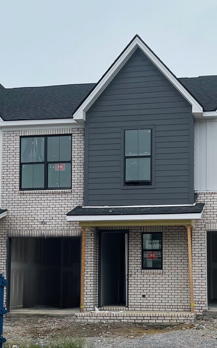 3033 Inman Dr, Thompson's Station, TN 37179