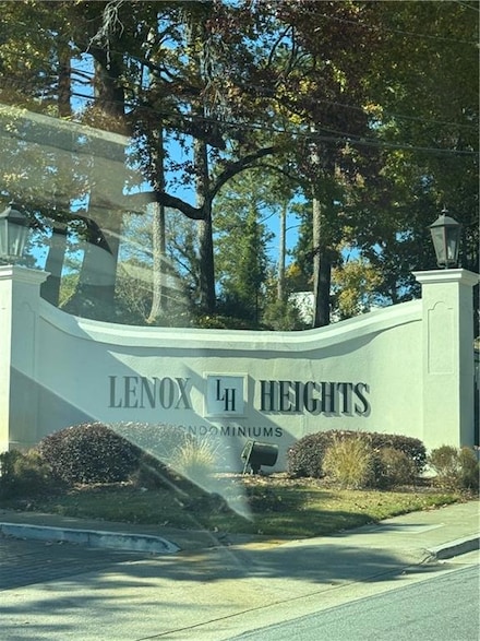 2219 Pine Heights Dr NE, Atlanta, GA 30324