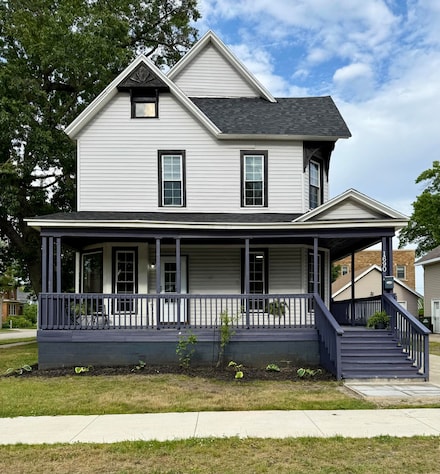 1690 Sanford St, Muskegon, MI 49441
