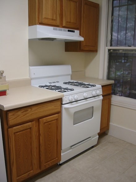 848 Huntington Ave Unit 2, Boston, MA 02115