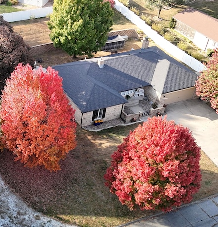 9 Country Club Ln, Shenandoah, IA 51601