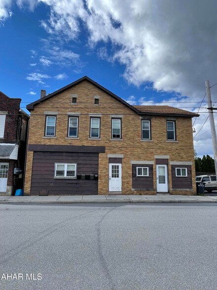 611 Main St, Gallitzin, PA 16641