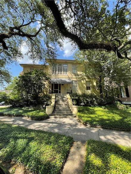 5133 Saint Charles Ave, New Orleans, LA 70115